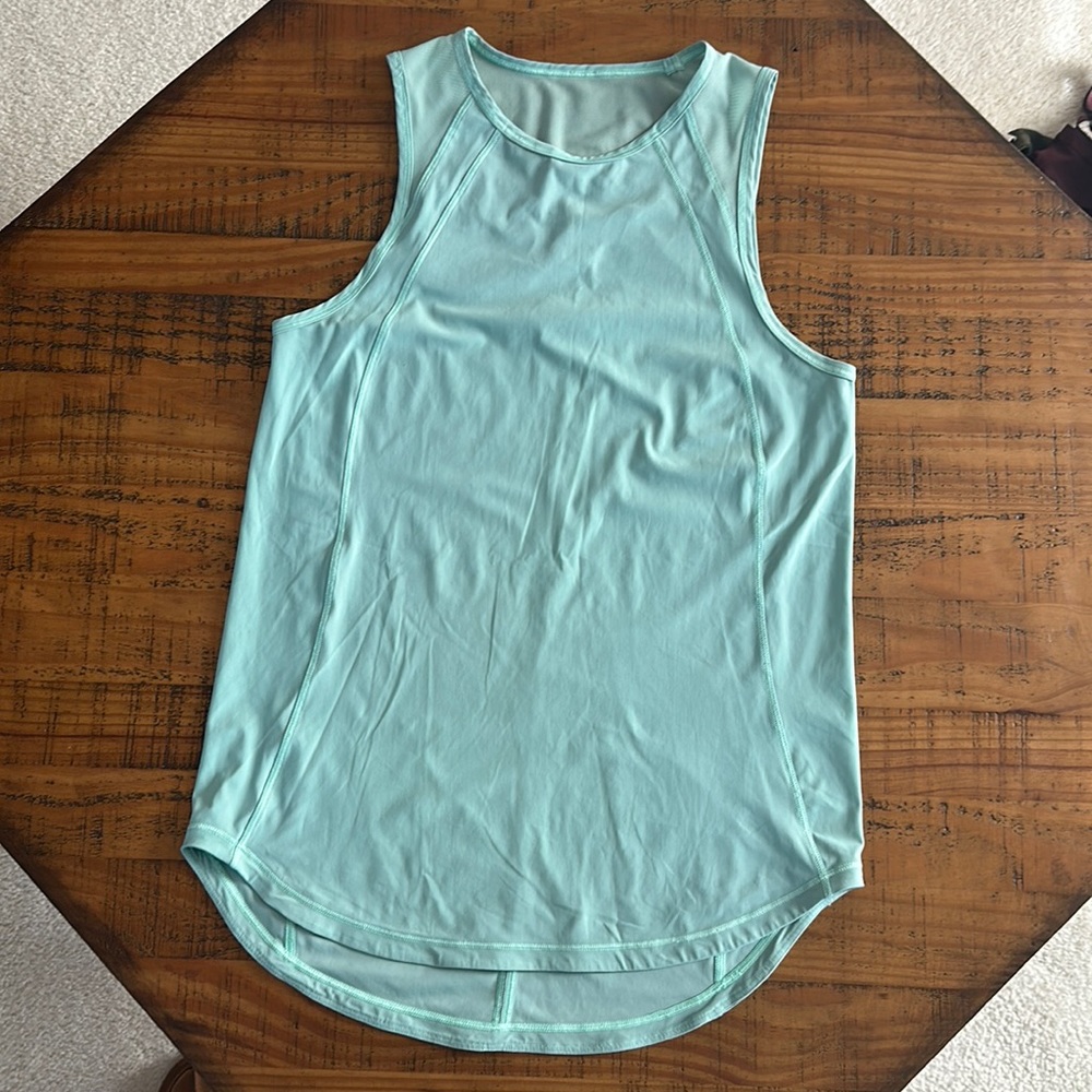 Lululemon-Mint Green Sculpt Tank